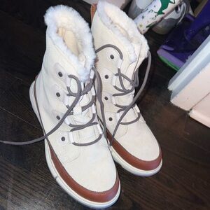 SOREL// snow boots